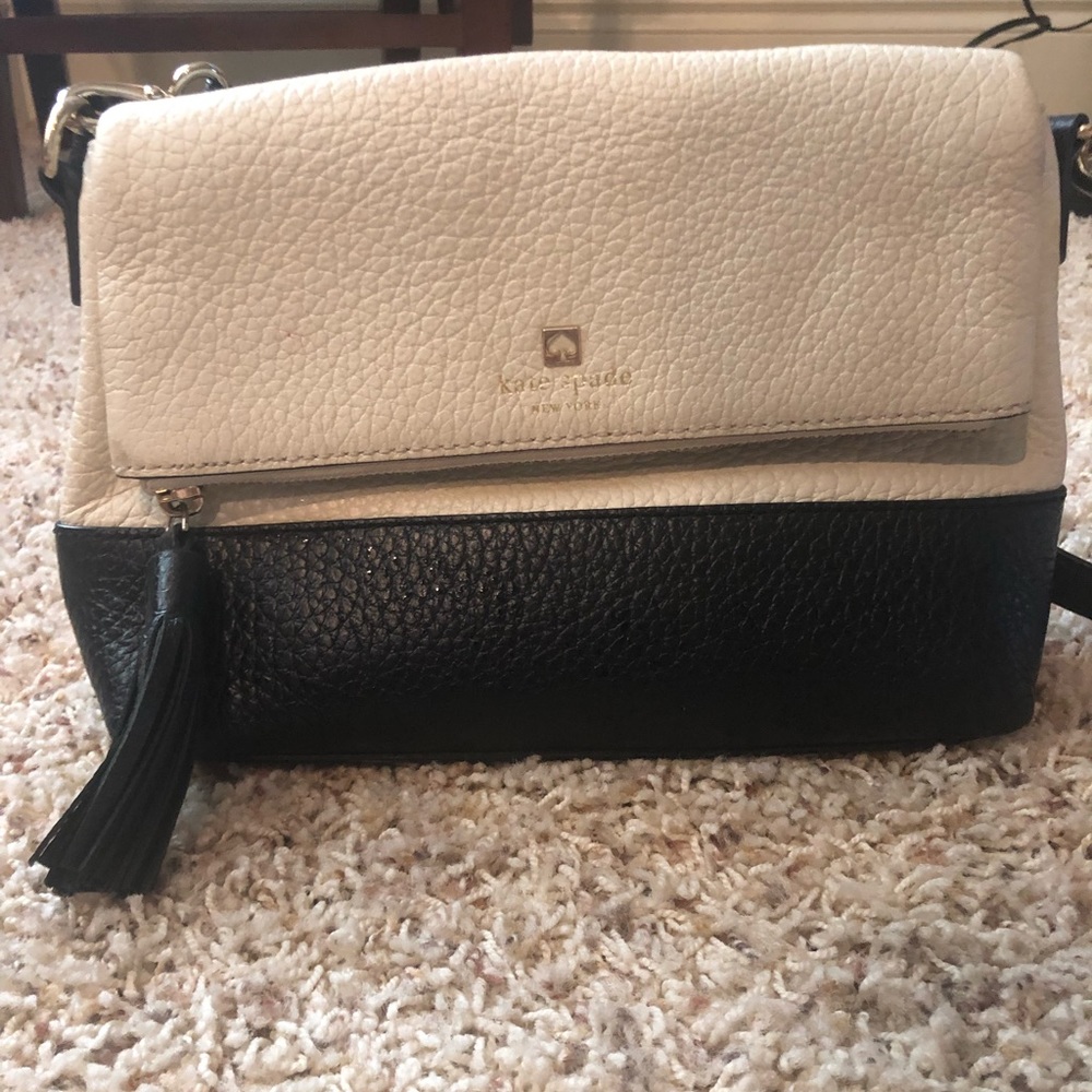 Kate Spade black and white purse